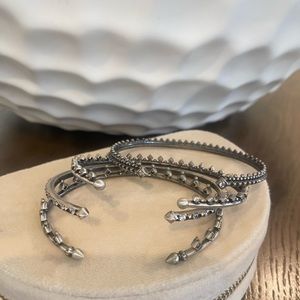 Kendra Scott cuff bracelet set!